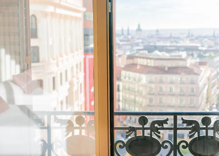 Hostal Gran Via 44 Madrid